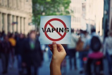 Zákaz elektronických cigaret v roce 2025? Co se skutečně chystá