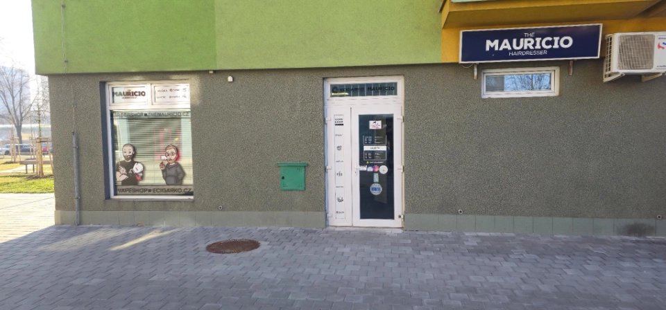 E-cigarko - prodejna v Ostravě - Vchod